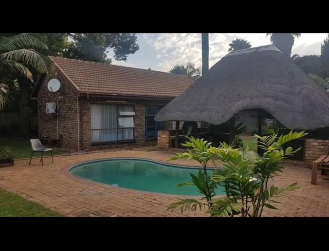 3 BEDROOM HOUSE FOR SALE IN KIRKNEY